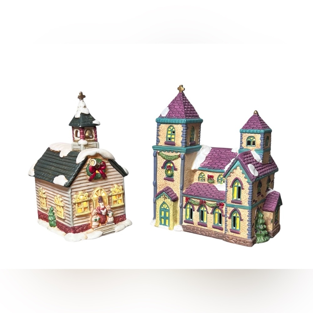 Grandeur‎ Noel Lighted Christmas Village Church & 1992 CBK LTD  Church Vintage